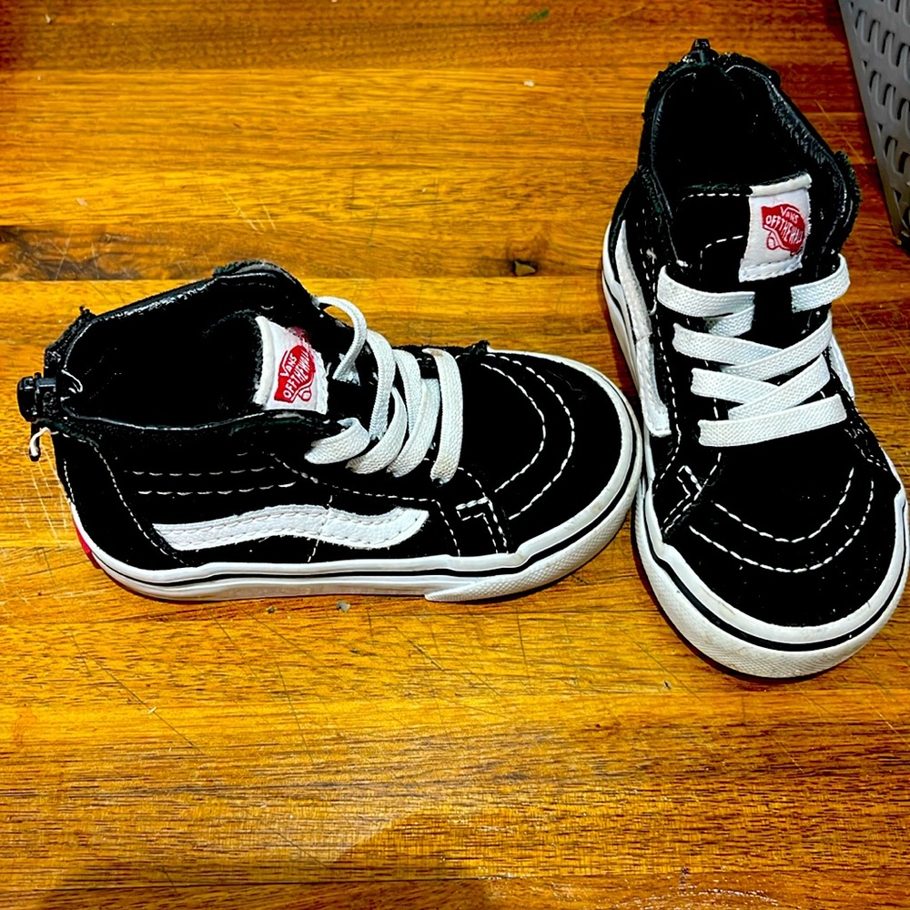 High top toddler vans black-and-white classic